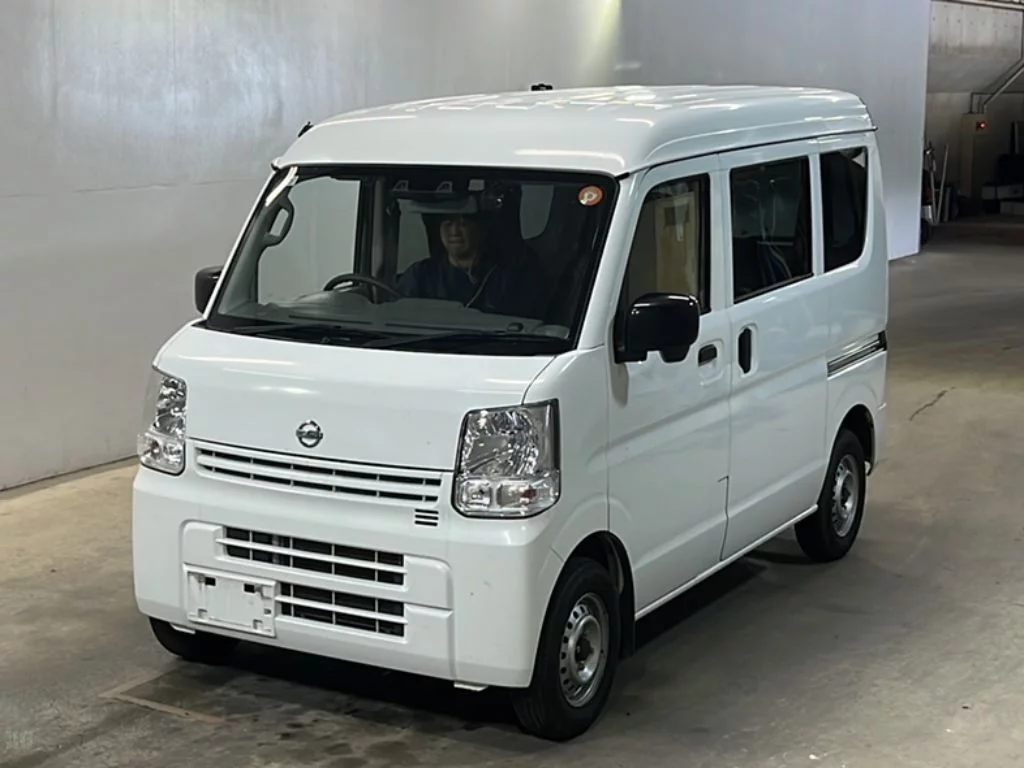 Nissan NV100 Clipper DR17V 2022